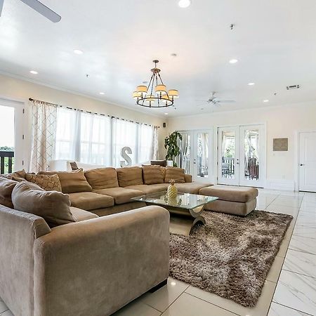 Spacious 4Bd Luxury Penthouse With Balcony New Orleans Kültér fotó