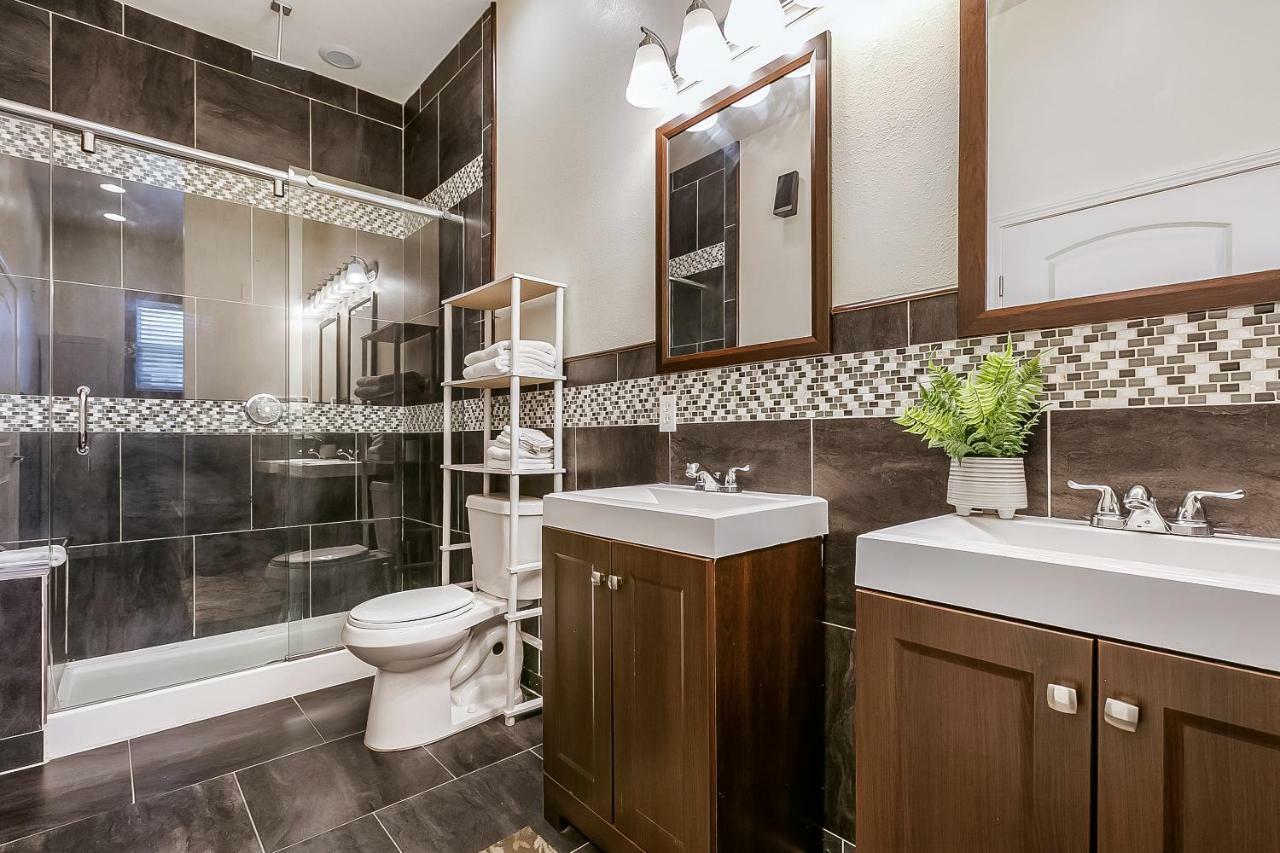 Spacious 4Bd Luxury Penthouse With Balcony New Orleans Kültér fotó